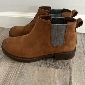 Sorel Women’s Emelie II, Waterproof Chelsea Boots